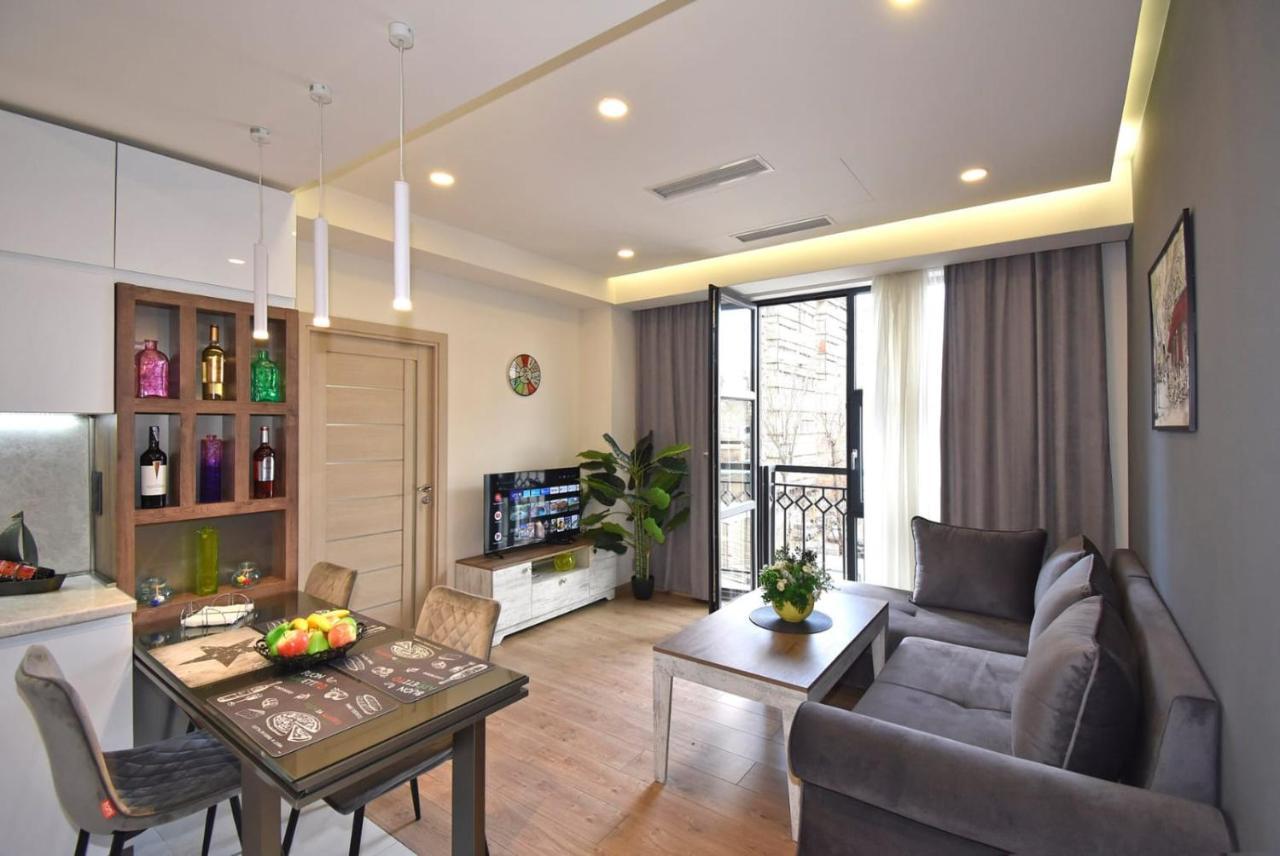 Home4You City Center Apartments Yerevan Luaran gambar