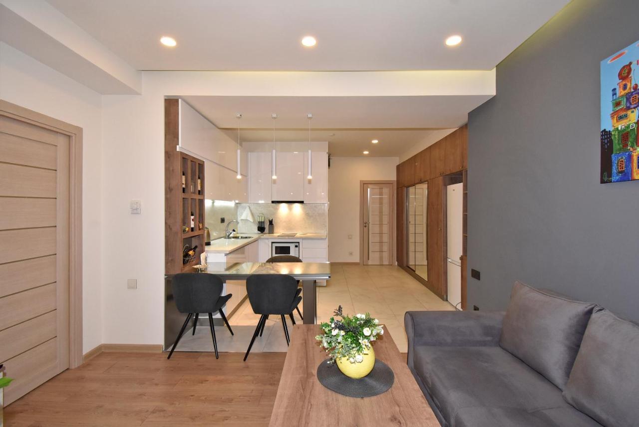 Home4You City Center Apartments Yerevan Luaran gambar