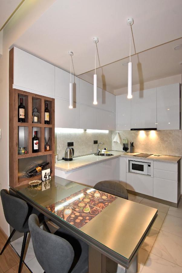 Home4You City Center Apartments Yerevan Luaran gambar